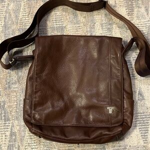 Tumi Brown Laurel Canyon Leather Messenger Bag